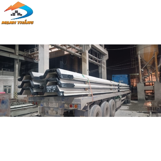 Cọc cừ ván SW300 DƯL